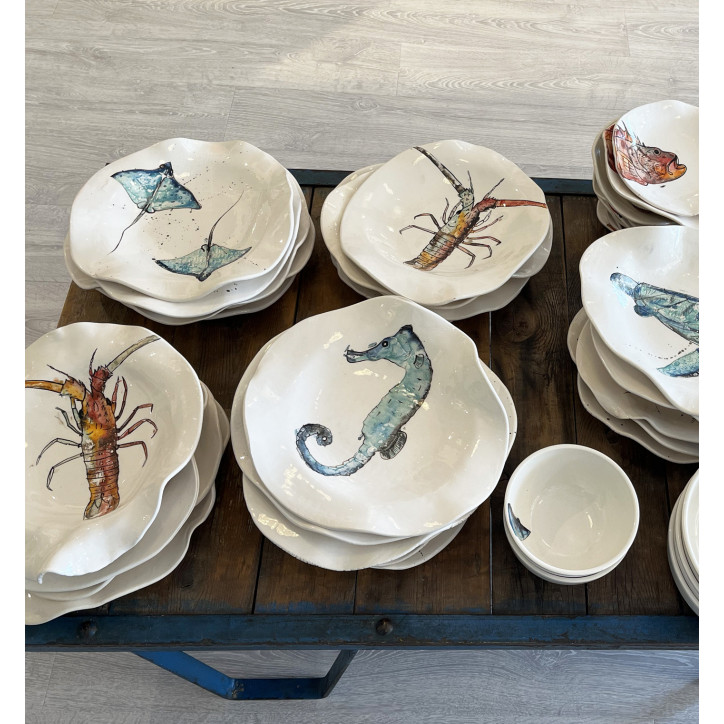 Plato Irregular Sardinas - Pintado A Mano