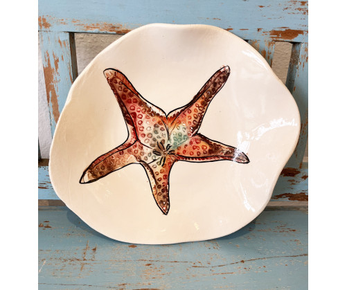Plato Irregular Estrella. Pintado A Mano