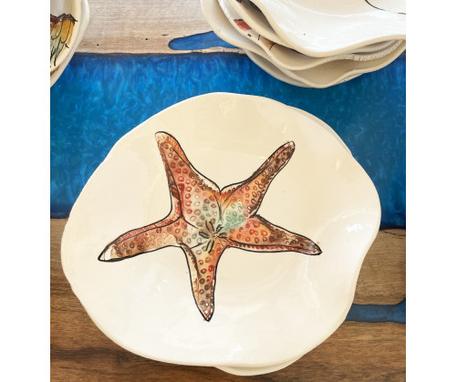 Plato Irregular Estrella. Pintado A Mano