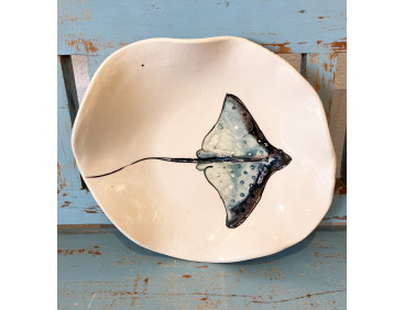 Plato Irregular Ratjada. Pintado A Mano