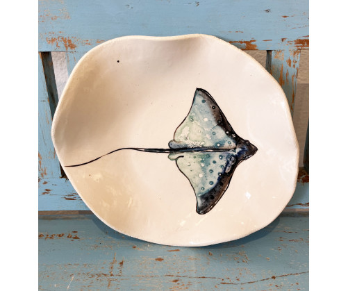 Plato Irregular Ratjada. Pintado A Mano