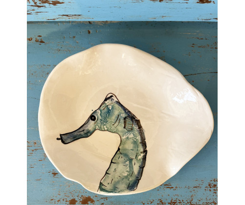 Plato Irregular Caballito. Pintado A Mano