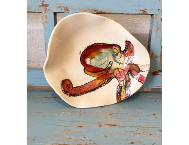 Plato Irregular Pulpo. Pintado A Mano