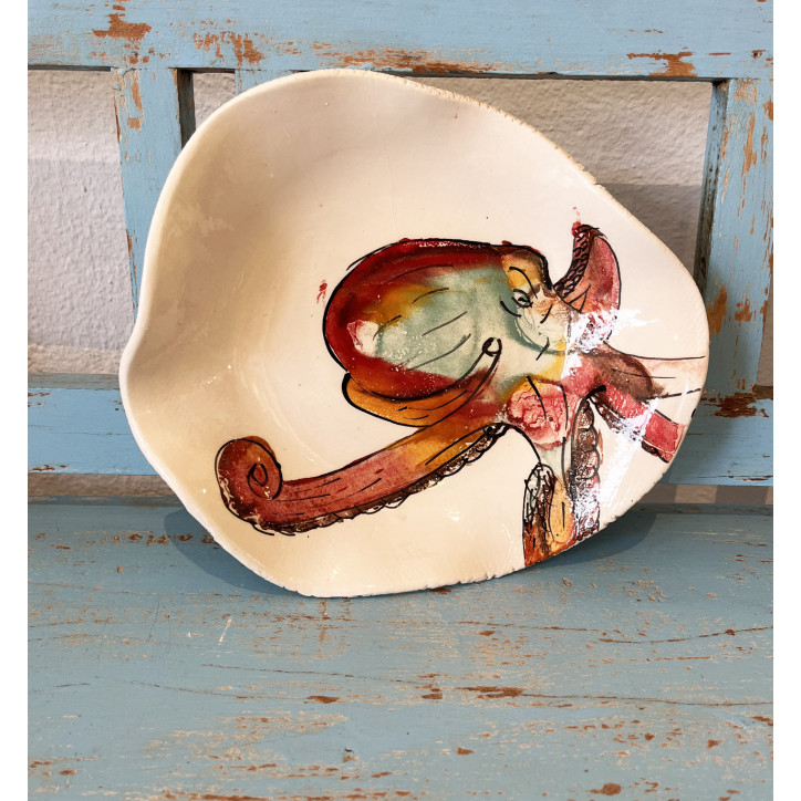 Plato Irregular Pulpo. Pintado A Mano